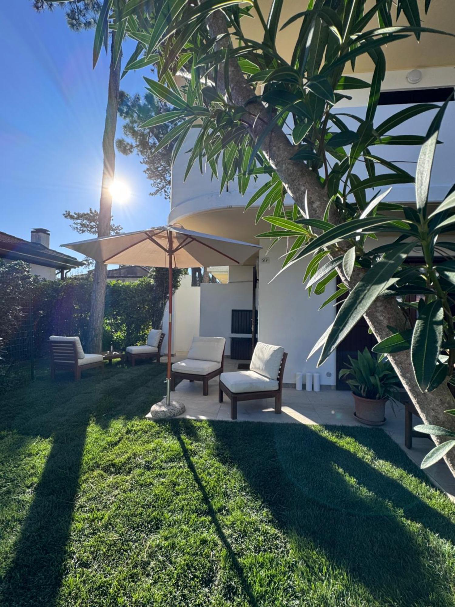 Villa Vittoria Lignano Sabbiadoro Exteriör bild